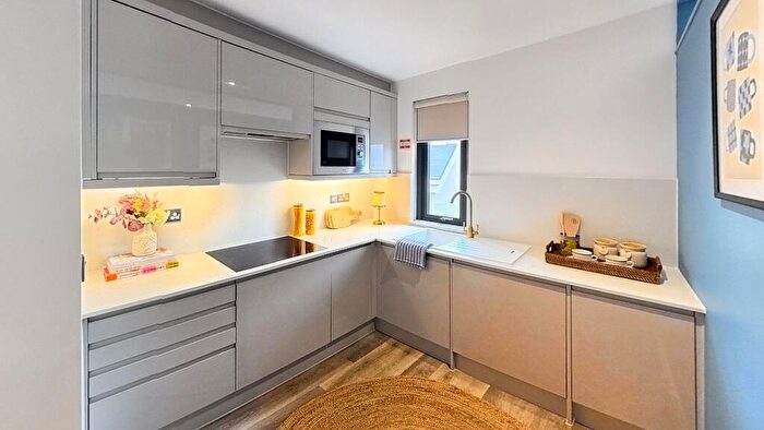 Studio To Rent In Silver Wilton- Studio |Verney St, EX1