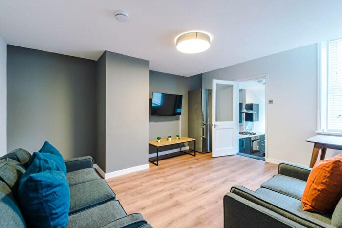 6 Bedroom Terraced House To Rent In Greystoke Avenue, Newcastle, NE2