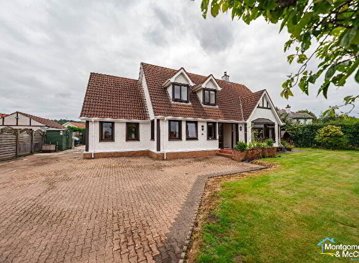 4 Bedroom Detached Chalet Bungalows For Sale In Moulton Park, L'Derry, BT47