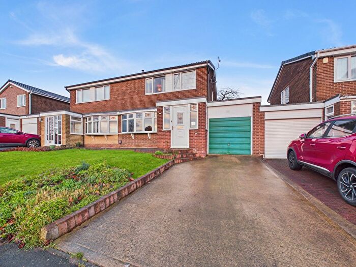 3 Bedroom Semi Detached House For Sale In Colebrooke, Birtley, DH3
