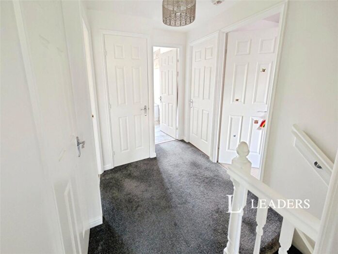 4 Bedroom Detached House For Sale In Millstone Close, Mansfield, Nottinghamshire, NG18