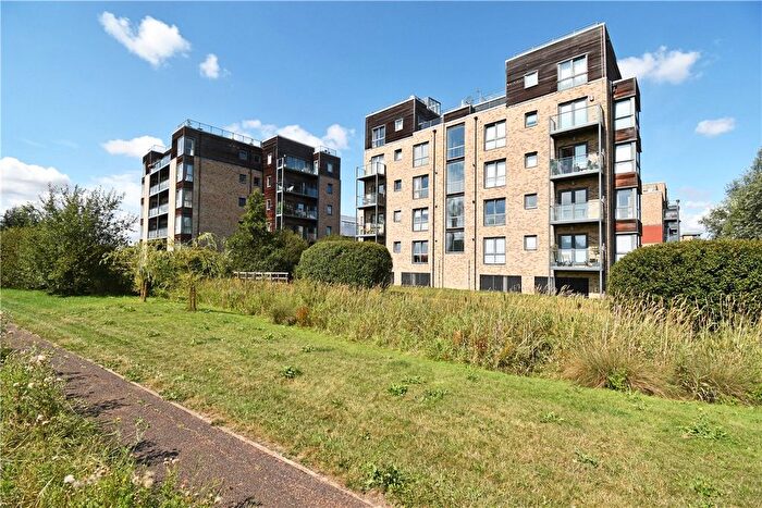 2 Bedroom Garage / Parking To Rent In Fitzgerald Place, Cambridge, CB4