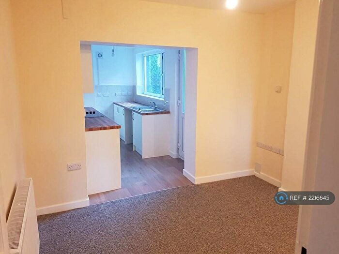 3 Bedroom Terraced House To Rent In New Street, Caernarfon, LL55