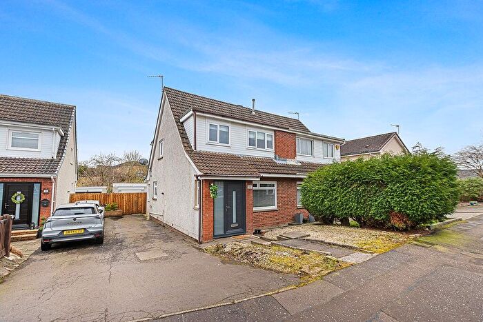 3 Bedroom Semi-Detached House For Sale In Spey Terrace, Glasgow, G75