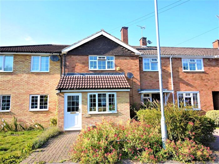 2 Bedroom Terraced House To Rent In Chelmer Drive, Hutton, Essex, CM13