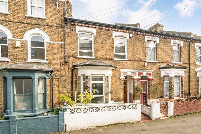 5 Bedroom Terraced House For Sale In Dalyell Road, Stockwell, SW9