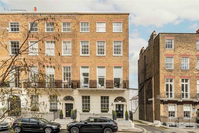 3 Bedroom Flat To Rent In Montagu Place, London, W1H