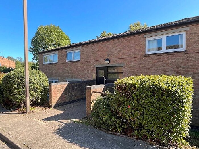 1 Bedroom Flat For Sale In Dalvina Place, Milton Keynes, MK12