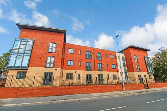 3 Bedroom Flat To Rent In Broughton Place, Lower Broughton Road, Salford, M7