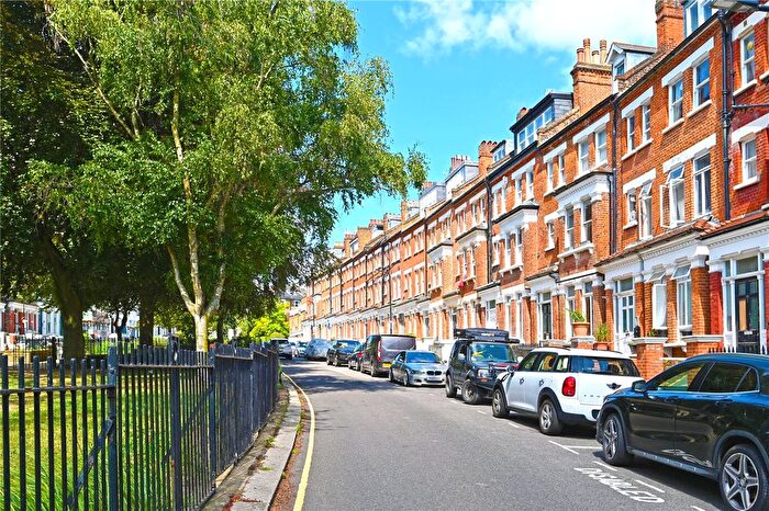 2 Bedroom Flat For Sale In Primrose Gardens, Belsize Park, London, NW3