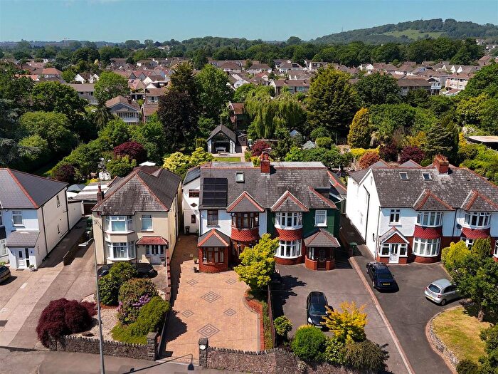 6 Bedroom Semi-Detached House For Sale In Thornhill Road, Cardiff, CF14