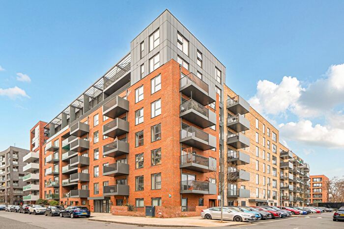 2 Bedroom Flat For Sale In Williams Road, Ealing, W13