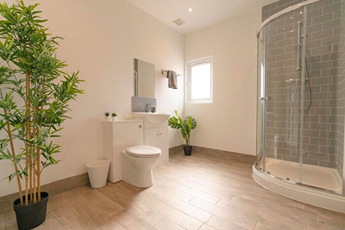 8 Bedroom Terraced House To Rent In Playfair Road, Southsea, Portsmouth, PO5