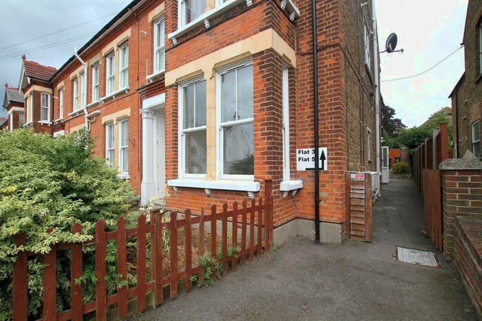 2 Bedroom Flat To Rent In Downs Park, Herne Bay, CT6