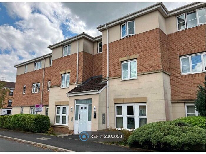 3 Bedroom Flat To Rent In Hazel Pear Close, Horwich, Bolton, BL6
