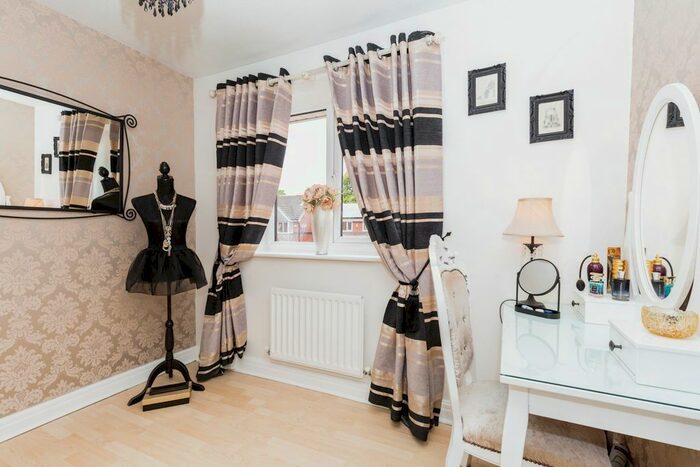 3 Bedroom Detached House For Sale In Austin Close, Leyland, Lancashire, PR25