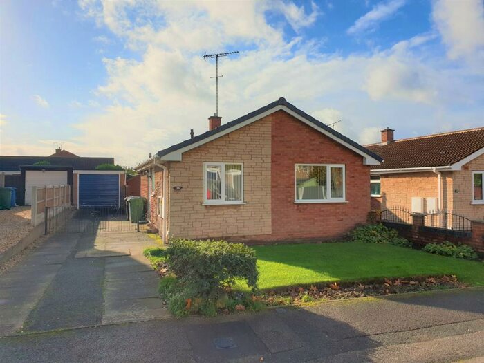 2 Bedroom Bungalow To Rent In Meadow Bank, Mansfield Woodhouse, NG19