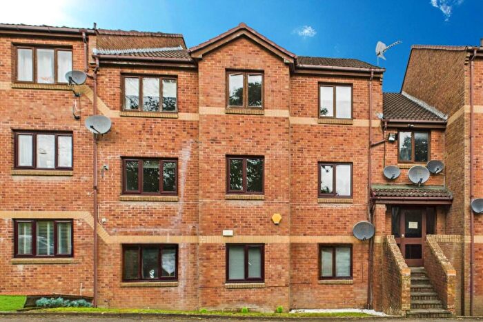 2 Bedroom Flat For Sale In Mahon Court, Glasgow, G69