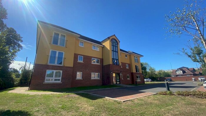 2 Bedroom Flat To Rent In Station Avenue, Coventry, CV4