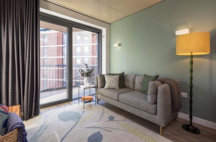 Studio To Rent In Repton Gardens, Wembley Park, HA9