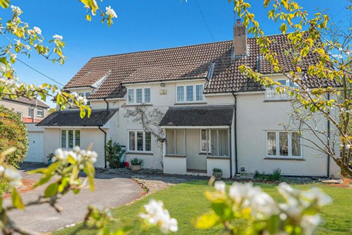 5 Bedroom Detached House For Sale In Sturminster Marshall, Wimborne, Dorset, BH21