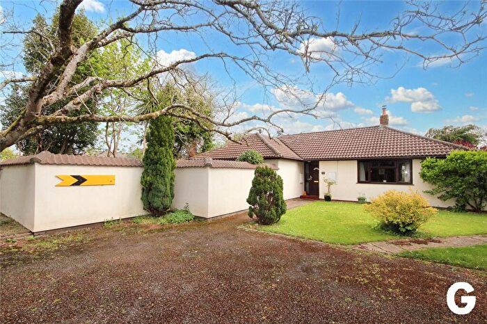 3 Bedroom Bungalow For Sale In Hightown Road, Ringwood, Hampshire, BH24