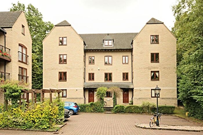 2 Bedroom Flat To Rent In Dorchester Close Headington Oxford, OX3