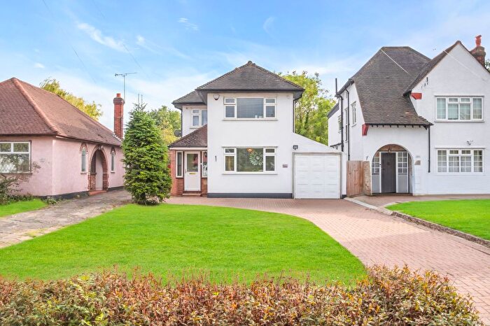 3 Bedroom Detached House For Sale In Poverest Road, Petts Wood, Orpington, BR5