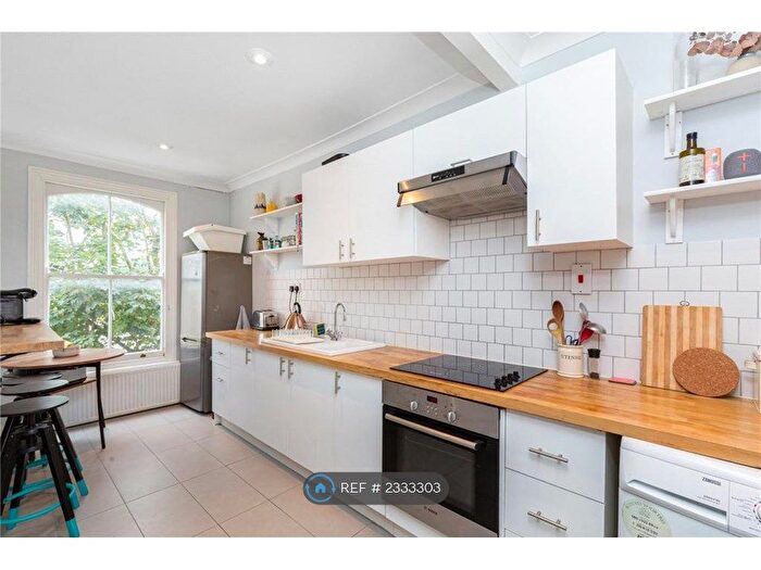 2 Bedroom Terraced House To Rent In Dalyell Road, London, SW9