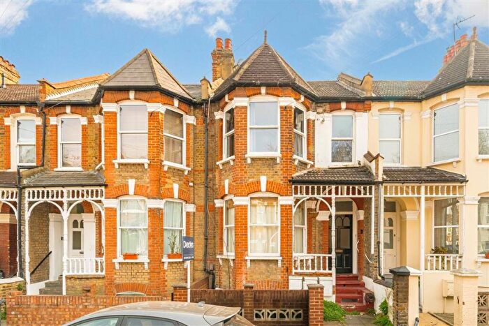 1 Bedroom House For Sale In Sandrock Road, Lewisham, SE13