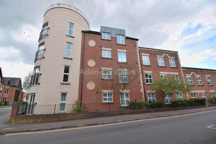2 Bedroom Apartment To Rent In Compass House, South Street, Reading, RG1