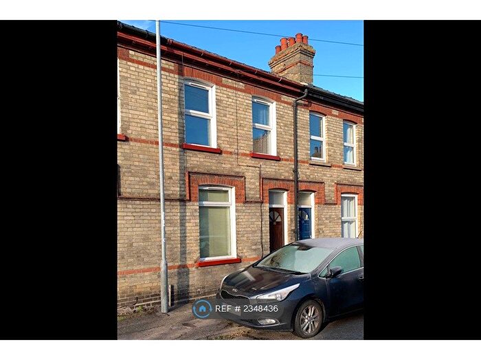 3 Bedroom Terraced House To Rent In Suez Road, Cambridge, CB1