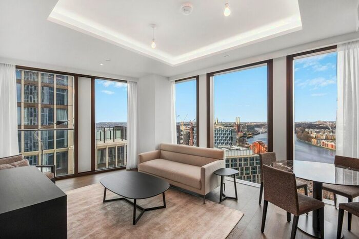 2 Bedroom Flat To Rent In Carnation Way, London, SW8