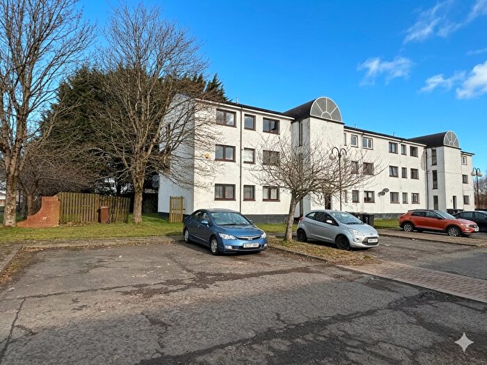 2 Bedroom Flat To Rent In Fiddoch Court, Newmains, ML2