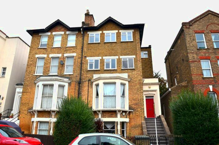 1 Bedroom Flat To Rent In Belvedere Road, Crystal Palace SE19