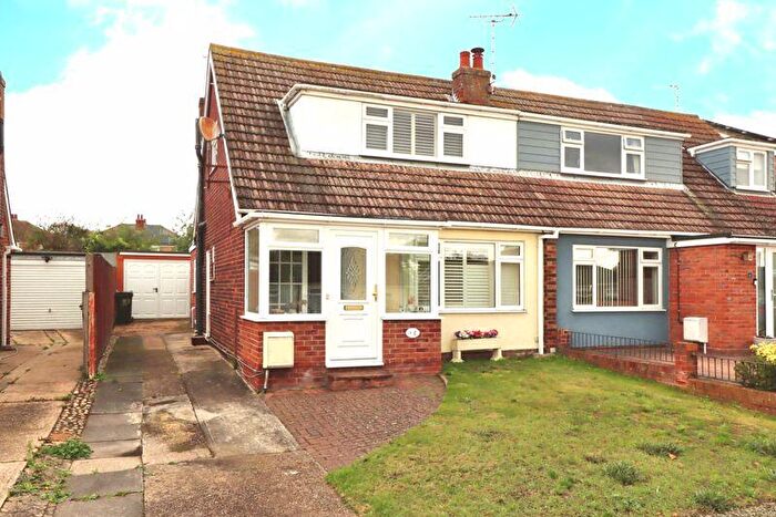 3 Bedroom Semi-Detached House For Sale In Elizabeth Way, Brightlingsea, CO7