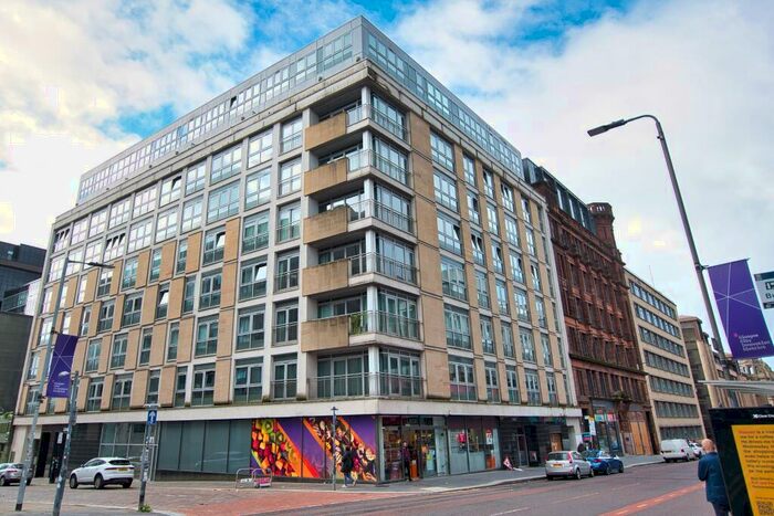 2 Bedroom Flat To Rent In George Street, Flat /, Merchant City, Glasgow, G1