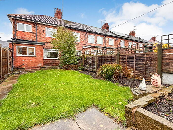 3 Bedroom End Of Terrace House For Sale In Colville Avenue, Anlaby Common, Hull East Yorkshire, HU4