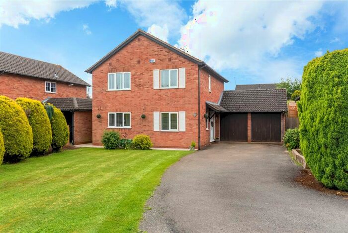4 Bedroom Detached House For Sale In Furze Hill Road, Shipston-on-Stour, CV36