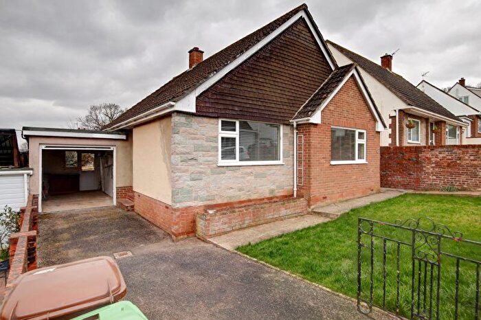 2 Bedroom Detached Bungalow To Rent In Saxon Avenue, Exeter, EX4