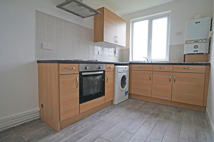2 Bedroom Apartment To Rent In London Road, Portsmouth, PO2