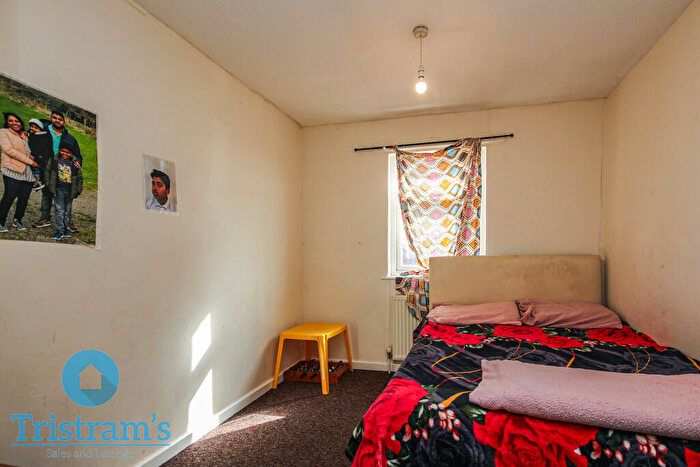 3 Bedroom End Of Terrace House For Sale In Bourne Close, Beeston, NG9