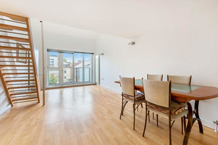 2 Bedroom Apartment To Rent In Stannary Place, London, Uk, SE11