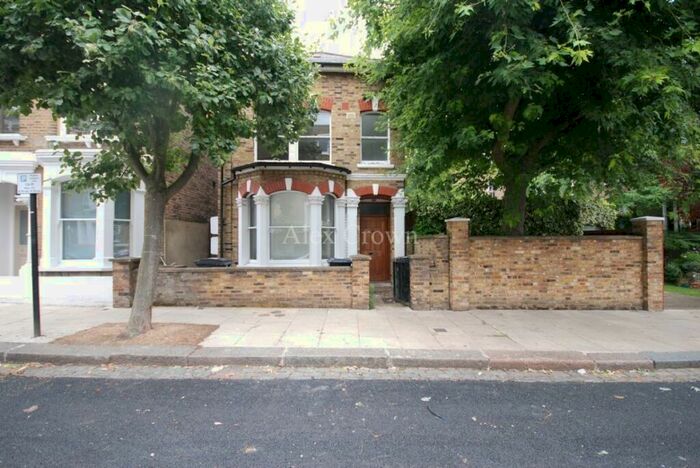 1 Bedroom Flat To Rent In Evangelist Road, Kentish Town, NW5