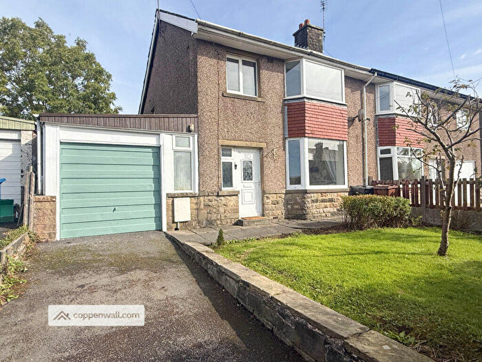 3 Bedroom Semi-Detached House For Sale In Rochdale Road, Bacup, Rossendale, OL13