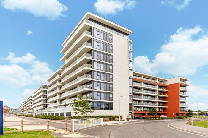 2 Bedroom Flat To Rent In Kingman Way Newbury, RG14