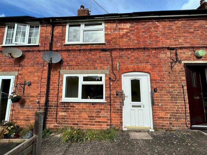 1 Bedroom Cottage For Sale In Mill Lane, Kineton, Warwick, CV35
