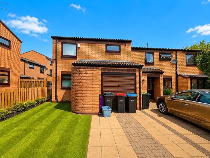2 Bedroom Semi-Detached House To Rent In Chester, Cheshire, CH2