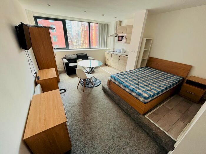 Studio To Rent In Bracken House, - Charles Street, Manchester, M1