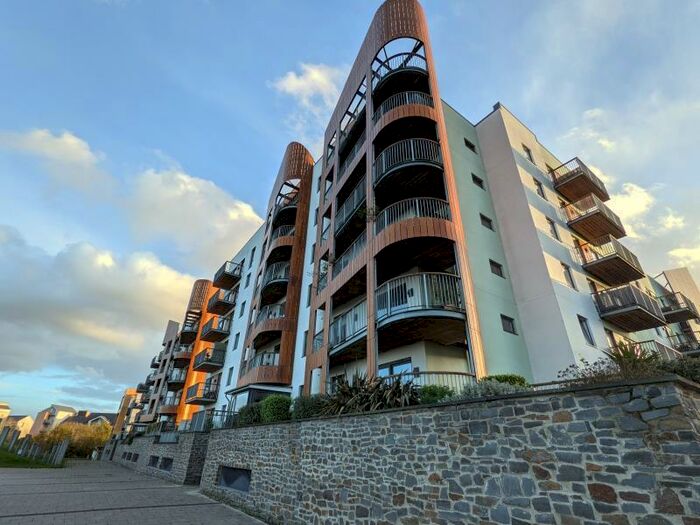 2 Bedroom Apartment To Rent In Argentia Place - Portishead, BS20